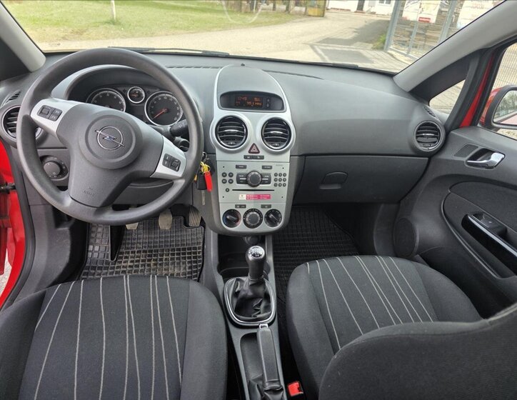 Opel Corsa Hatchback 1,2 l 59 kw