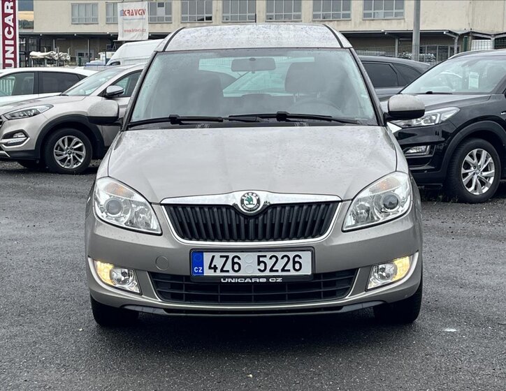 Škoda Roomster 2