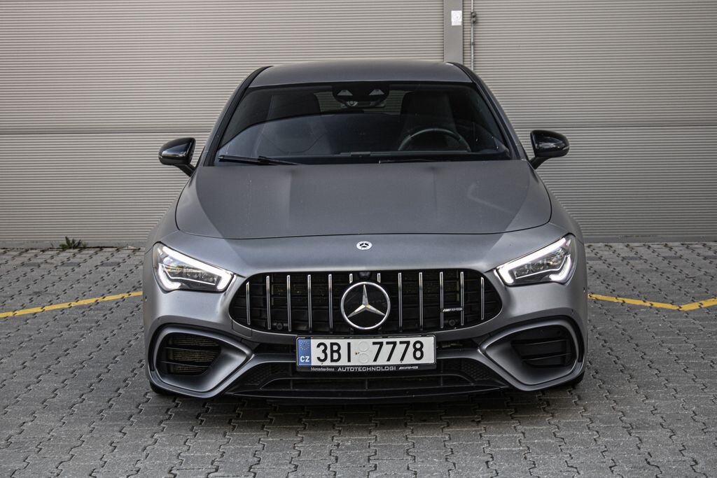 Mercedes-Benz CLA Kombi 2,0 l 321 kw