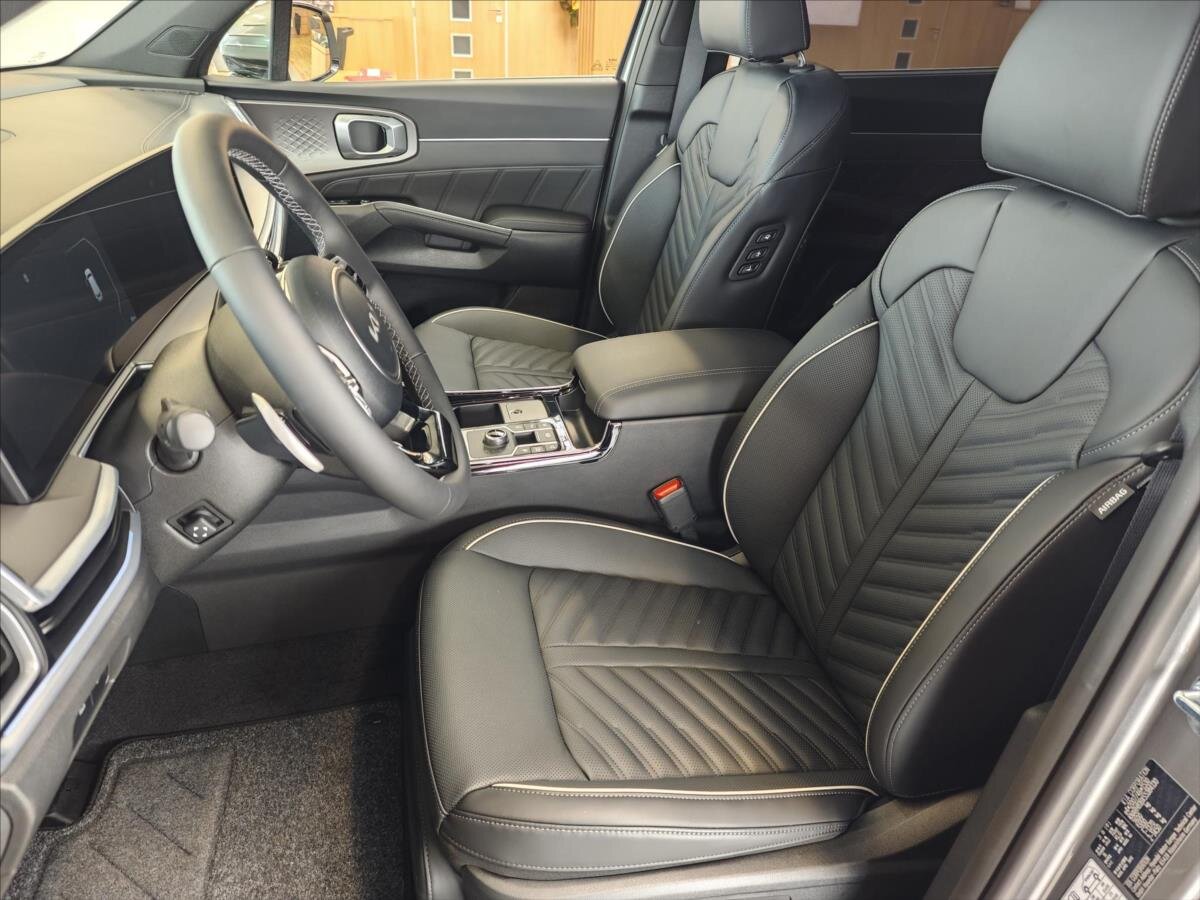 KIA Sorento SUV / Terénní 2,2 l 142 kw