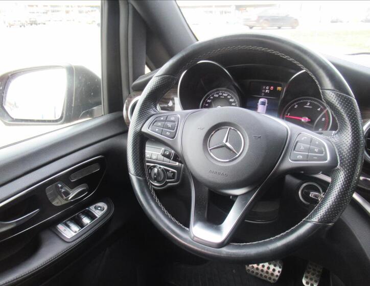 Mercedes-Benz Třídy V 13