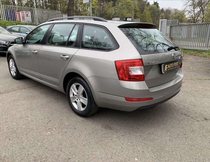 Škoda Octavia Kombi 1,6 l 81 kw