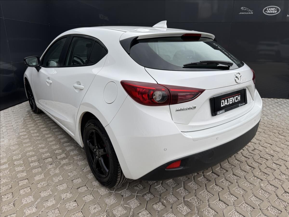 Mazda 3 Hatchback 1,5 l 74 kw