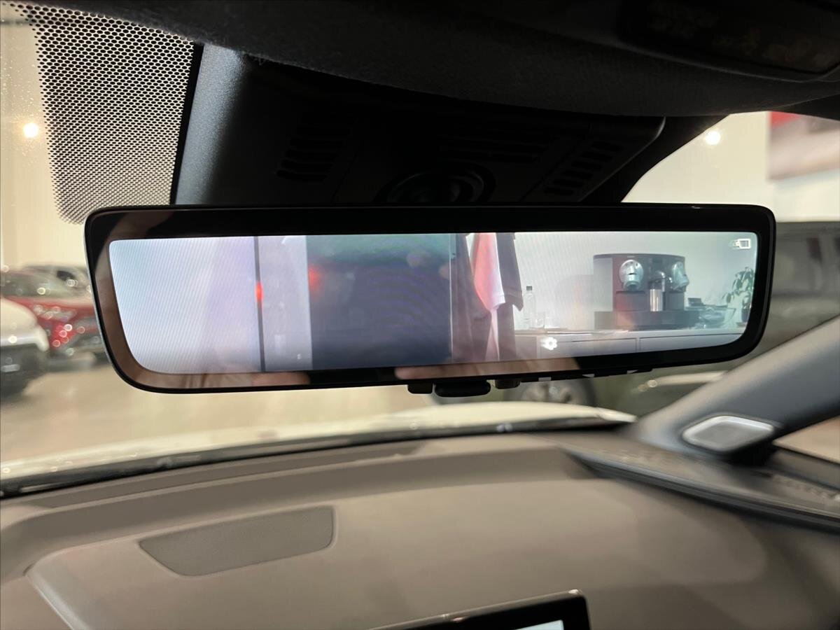 Toyota C-HR SUV 2,0 l 144 kw