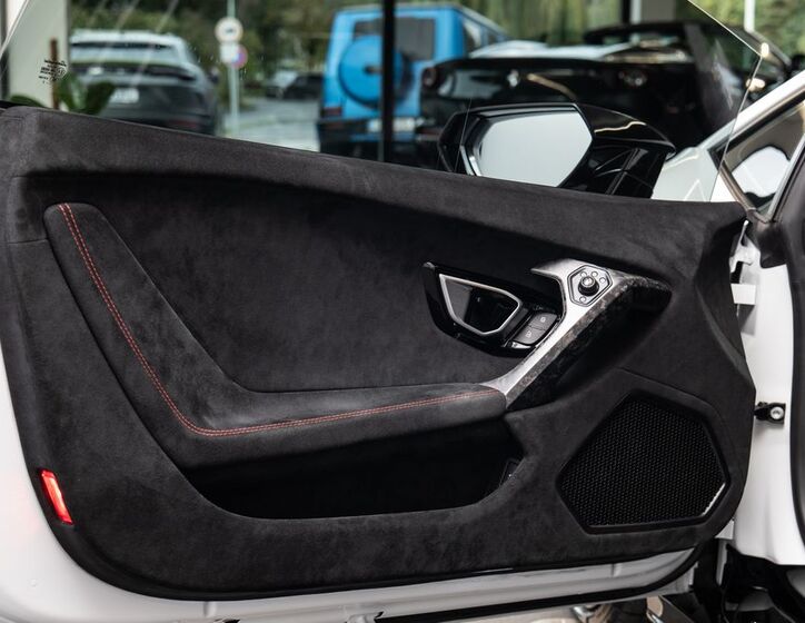 Lamborghini Huracán 8