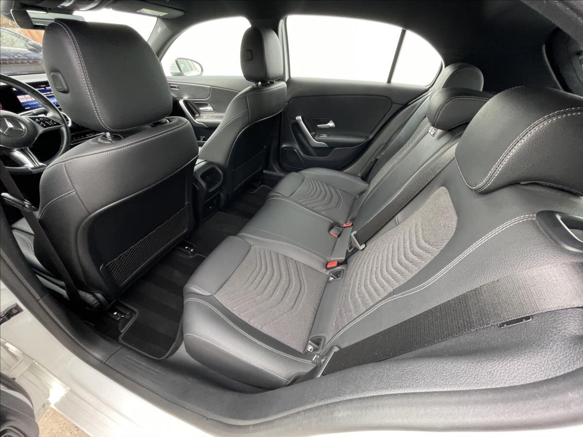 Mercedes-Benz Třídy A Hatchback 2,0 l 110 kw