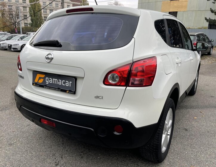 Nissan Qashqai SUV 2,0 l 110 kw