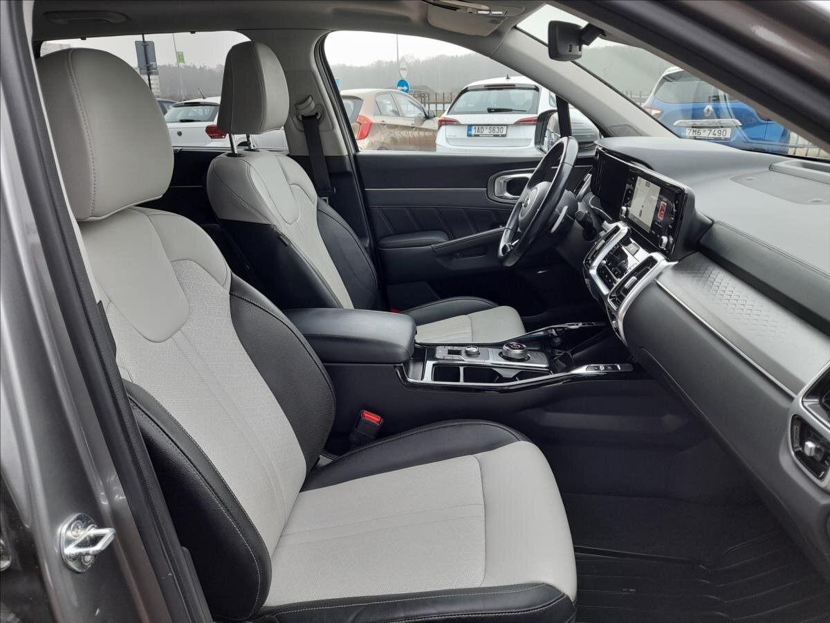 KIA Sorento SUV 2,2 l 148 kw