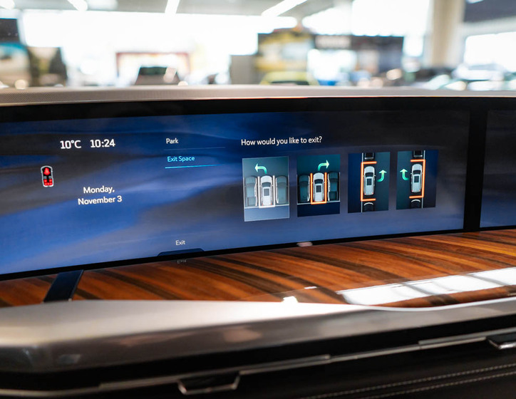 Cadillac Escalade 37