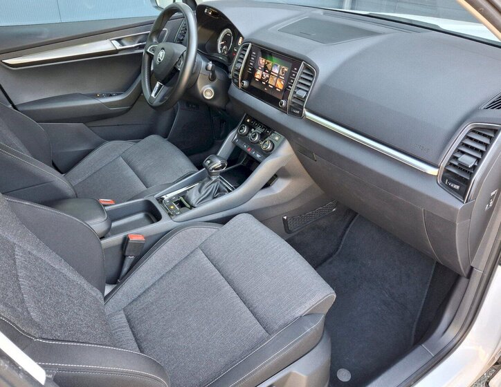 Škoda Karoq SUV / Terénní 1,5 l 110 kw