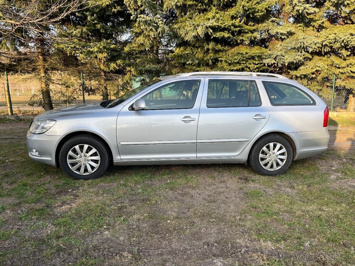 Škoda Octavia Kombi 0,0 77 kw