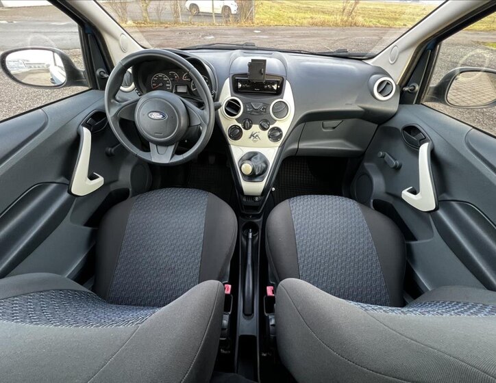 Ford Ka 23
