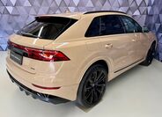 Audi Q8 6