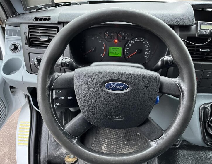 Ford Transit Skříň 2,2 l 74 kw