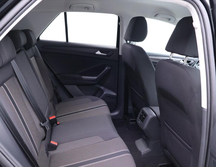 Volkswagen T-Roc SUV 2,0 l 110 kw