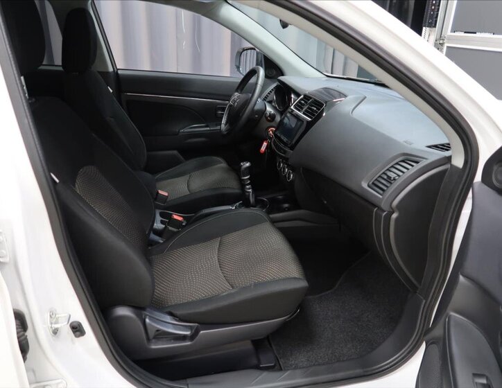 Mitsubishi ASX SUV / Terénní 1,8 l 110 kw