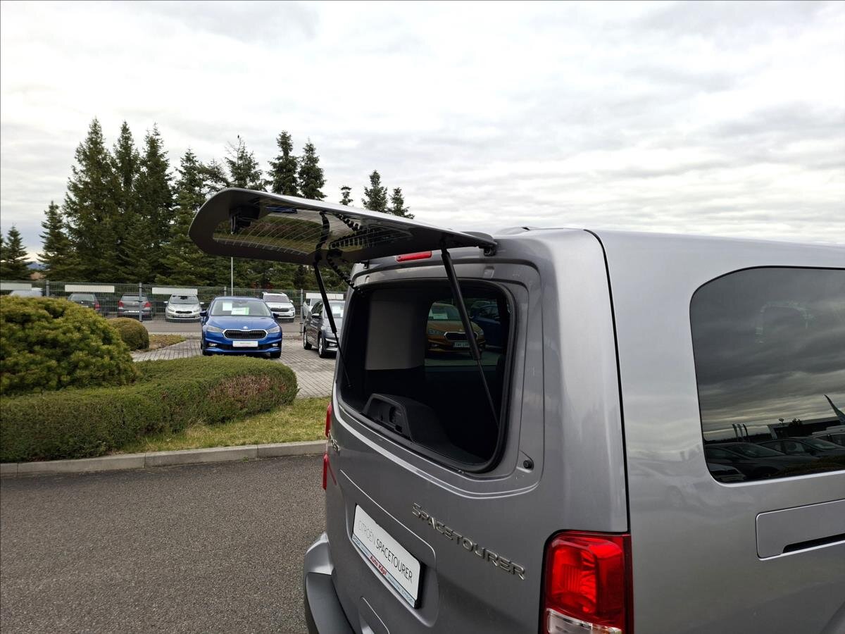 Citroën SpaceTourer MPV 2,0 l 130 kw