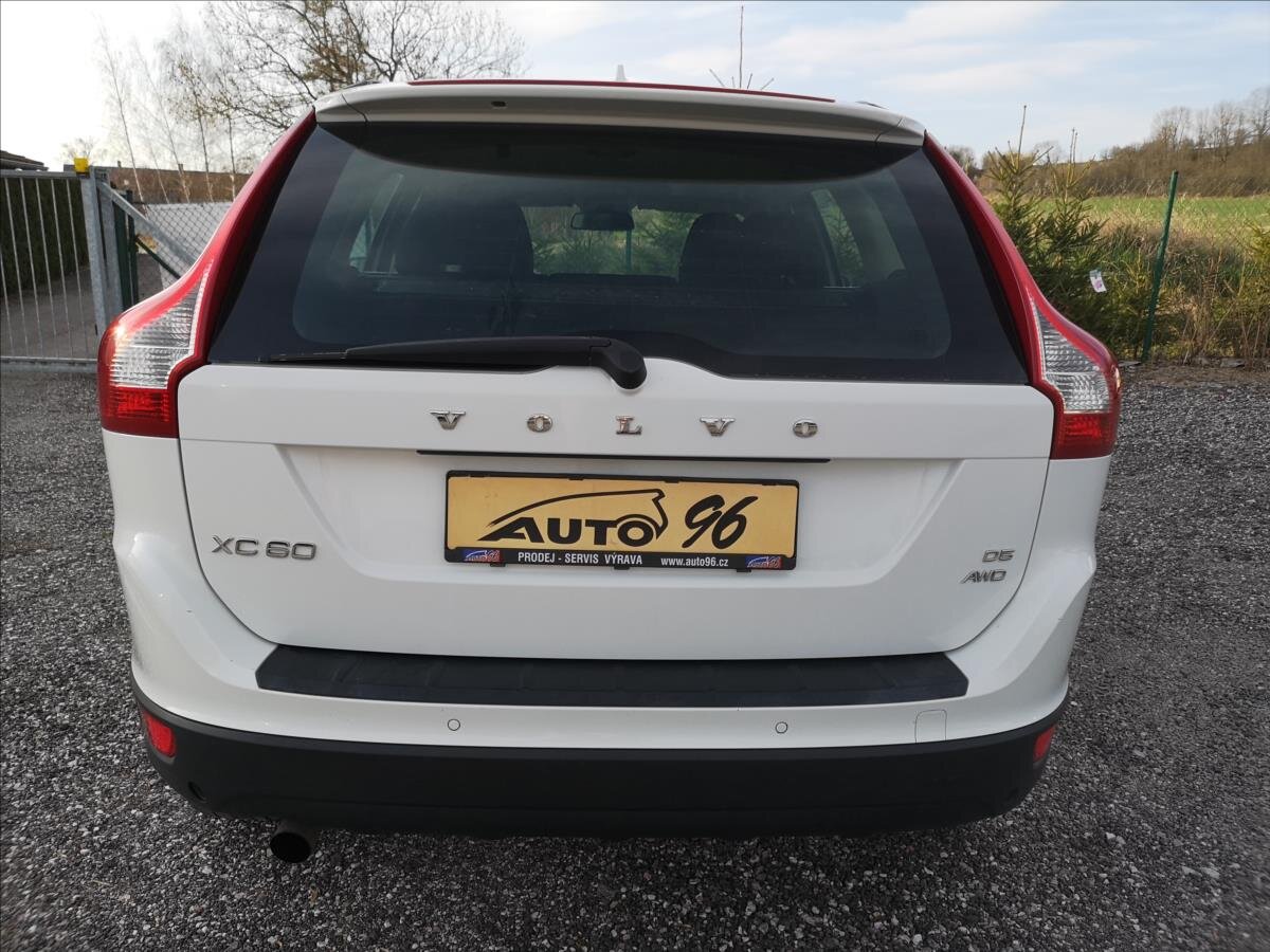 Volvo XC60 Kombi 2,4 l 136 kw