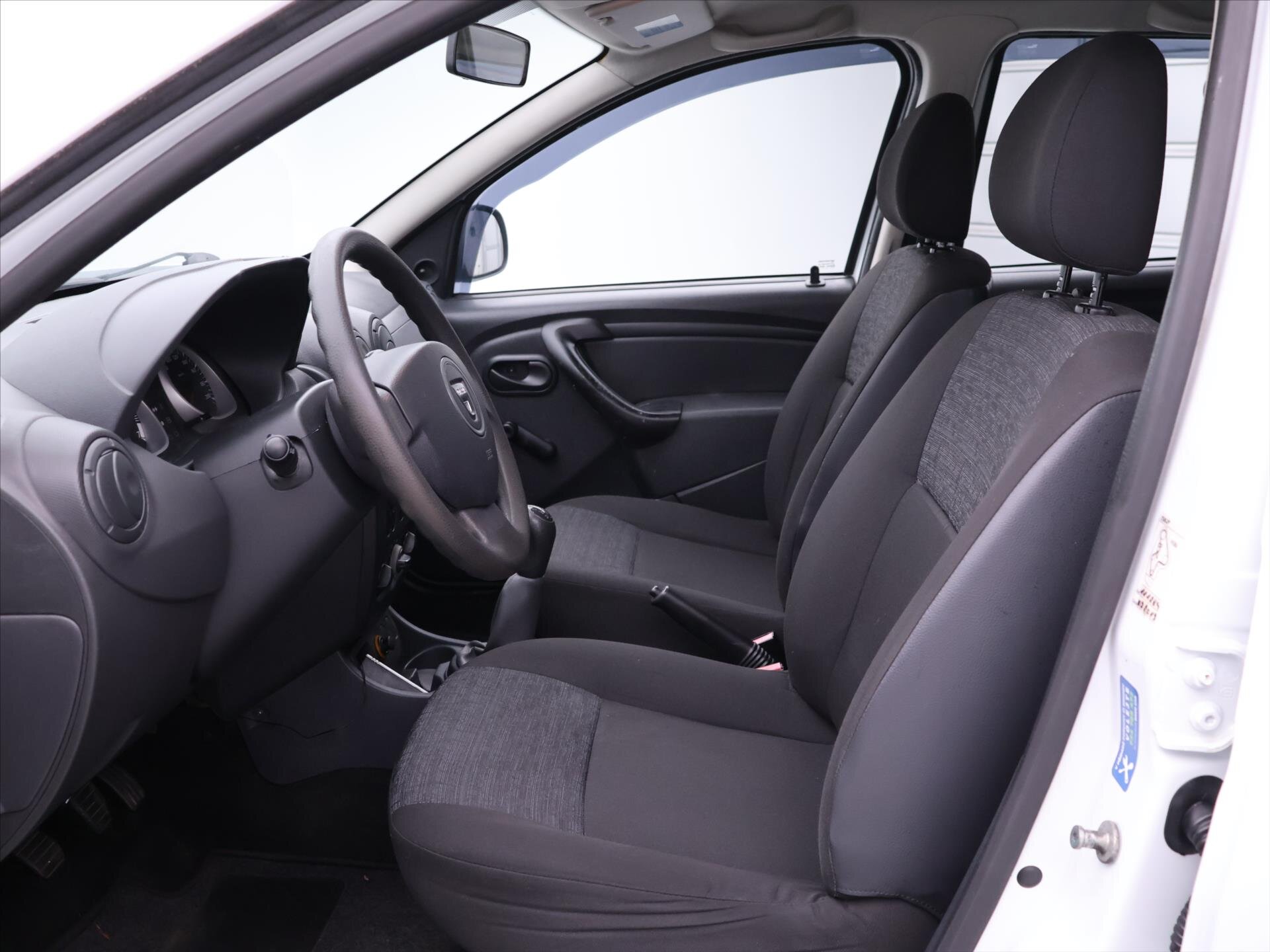 Dacia Duster SUV 1,6 l 77 kw