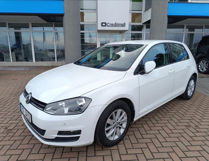 Volkswagen Golf Hatchback 1,2 l 81 kw