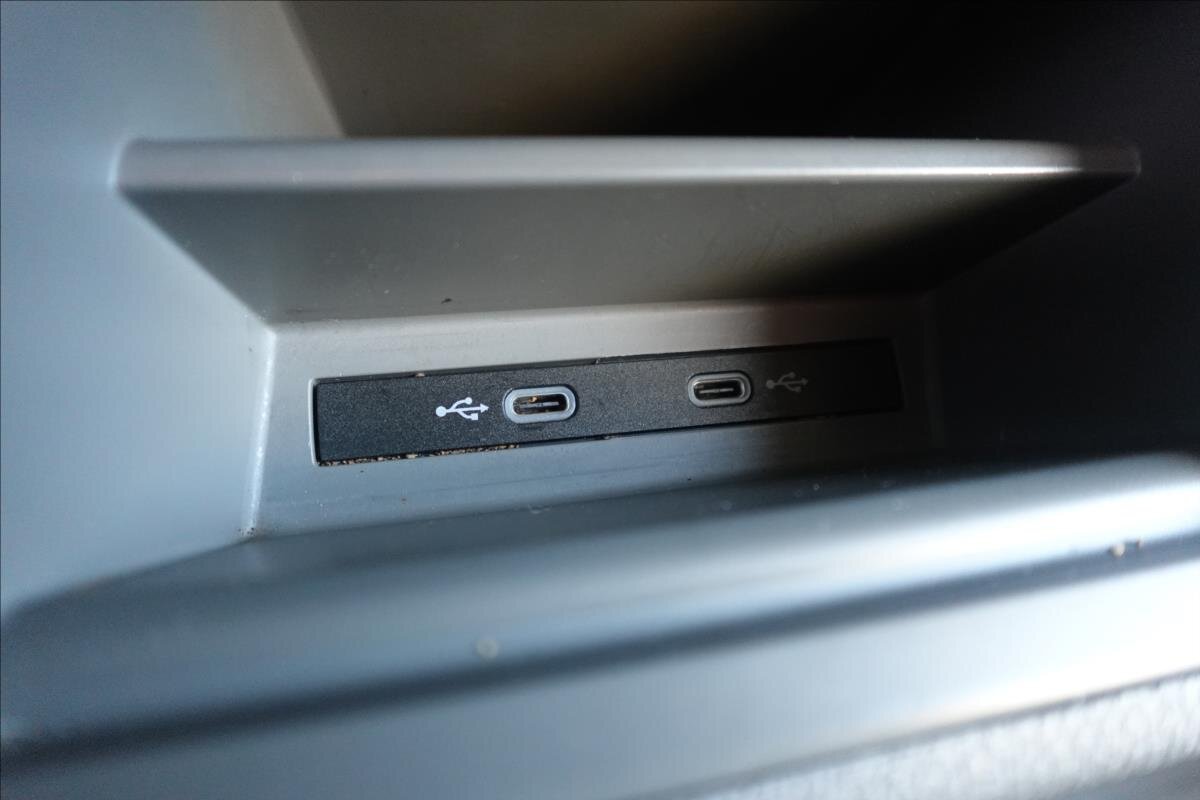 Volkswagen Crafter Ostatní 2,0 l 103 kw