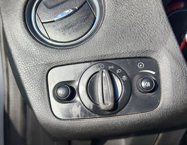 Ford Mondeo Kombi 2,0 l 103 kw