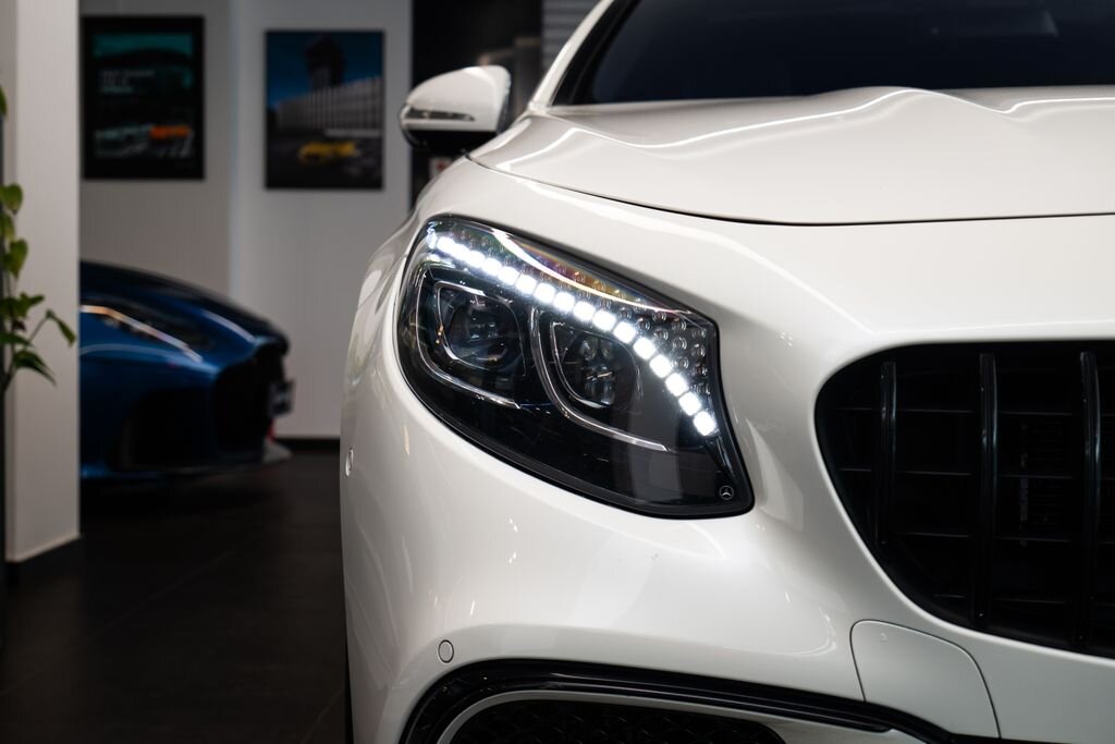 Mercedes-Benz Třídy S Kupé 4,7 l 335 kw