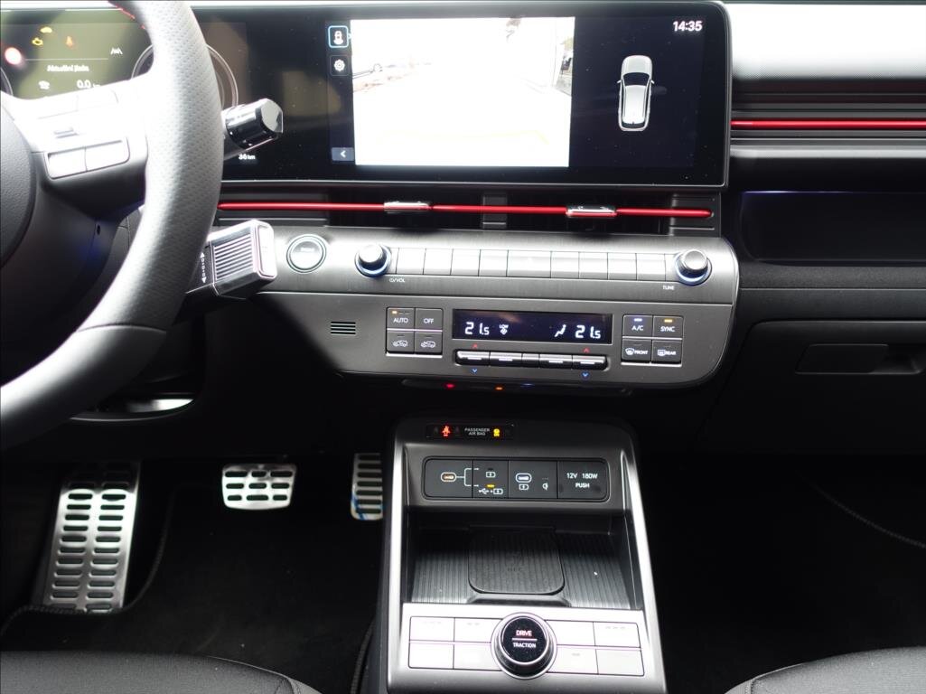 Hyundai Kona SUV / Terénní 1,6 l 132 kw