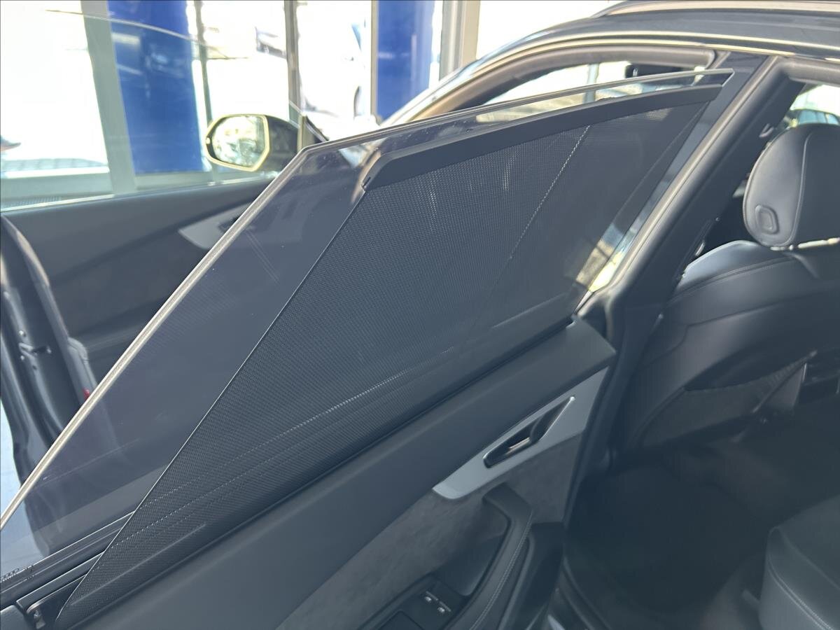 Audi Q8 SUV / Terénní 3,0 l 250 kw