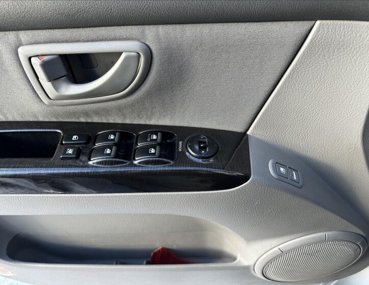 KIA Sorento SUV 2,5 l 125 kw