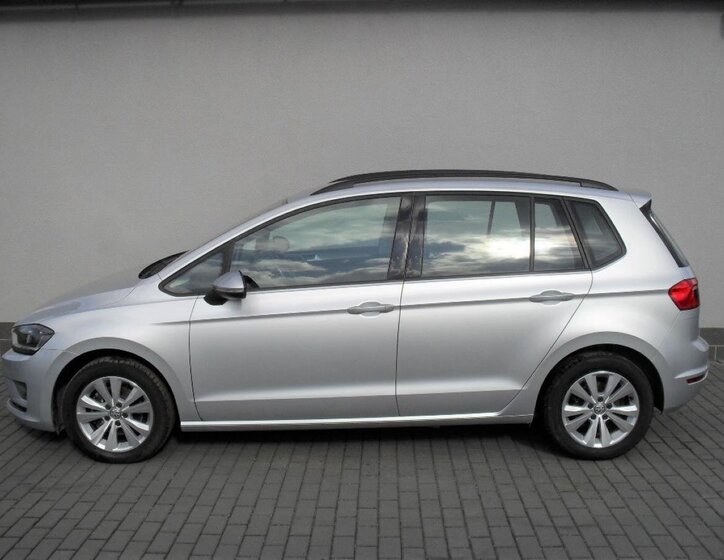 Volkswagen Golf Sportsvan 2