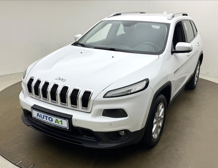 Jeep Cherokee SUV / Terénní 2,0 l 103 kw