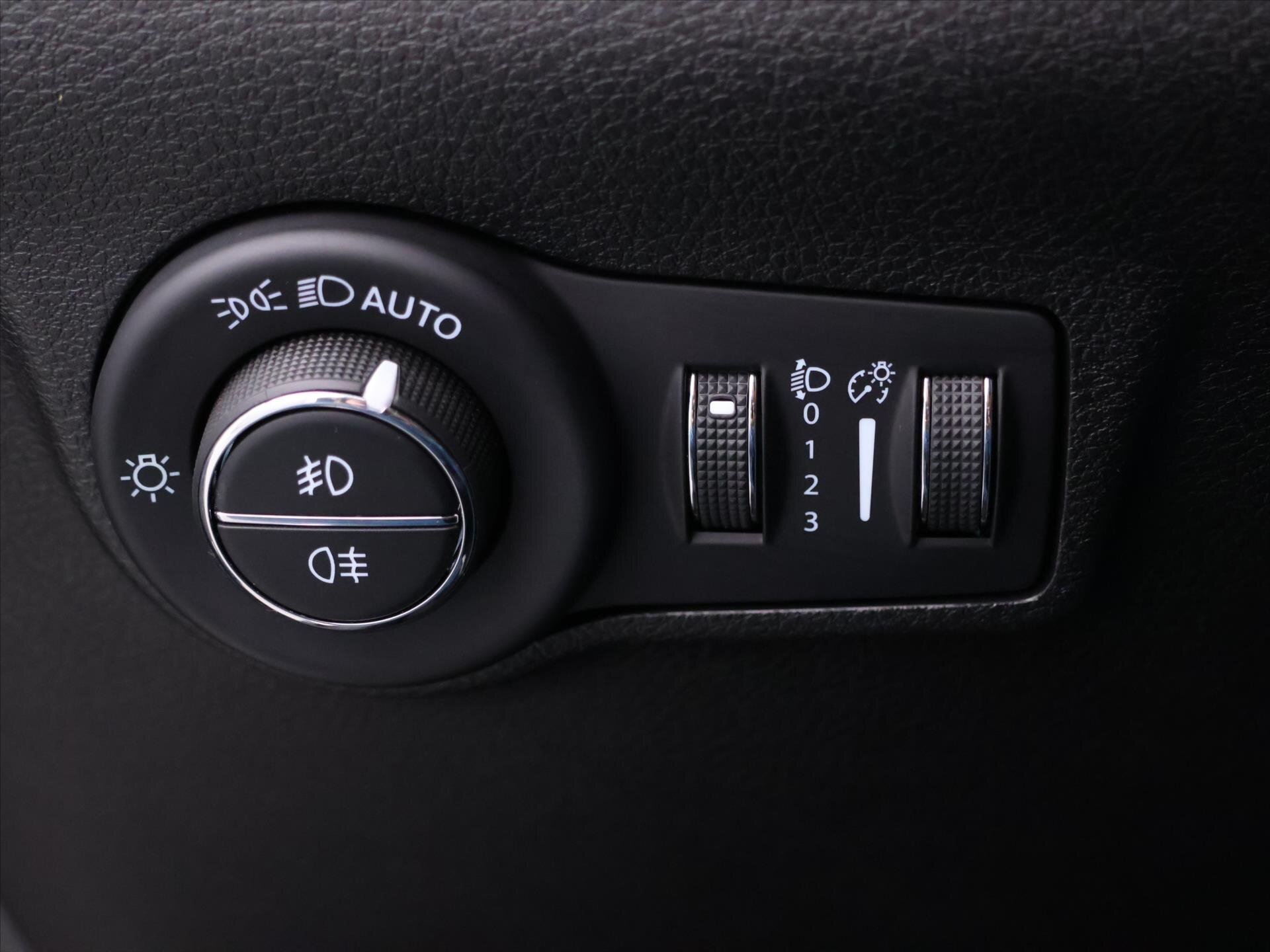 Jeep Compass SUV 1,3 l 110 kw