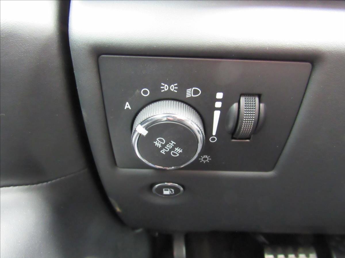 Jeep Grand Cherokee SUV / Terénní 6,2 l 527 kw