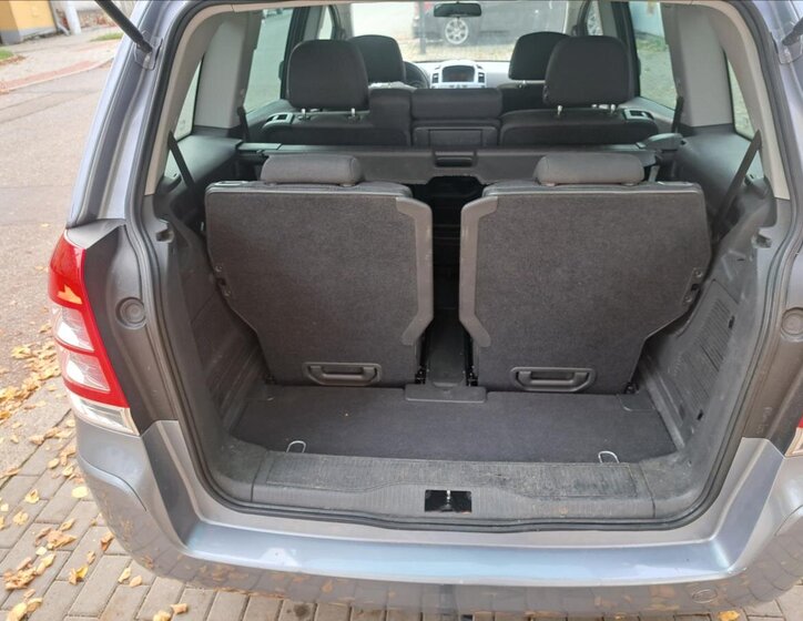 Opel Zafira Kombi 1,7 l 81 kw