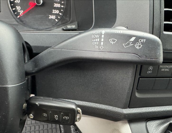 Volkswagen Transporter 37