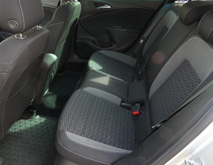 Opel Astra Kombi 1,5 l 90 kw