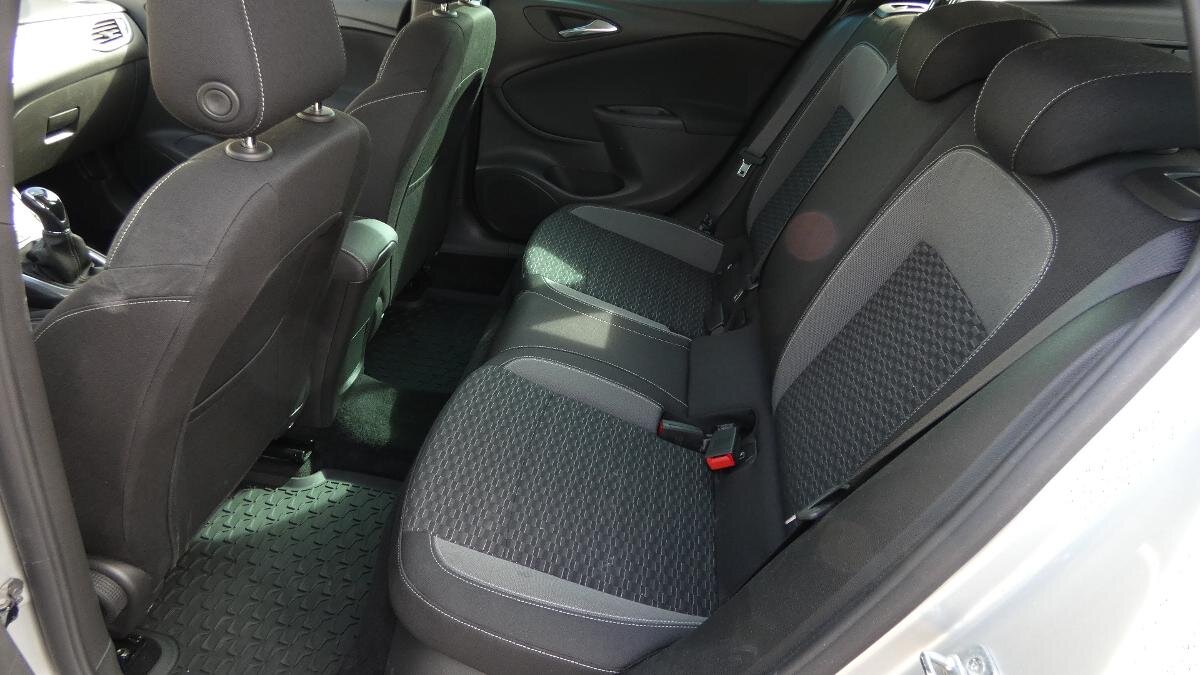 Opel Astra Kombi 1,5 l 90 kw