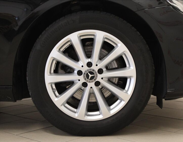 Mercedes-Benz Třídy E 34