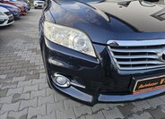 Toyota RAV4 Kombi 2,2 l 110 kw