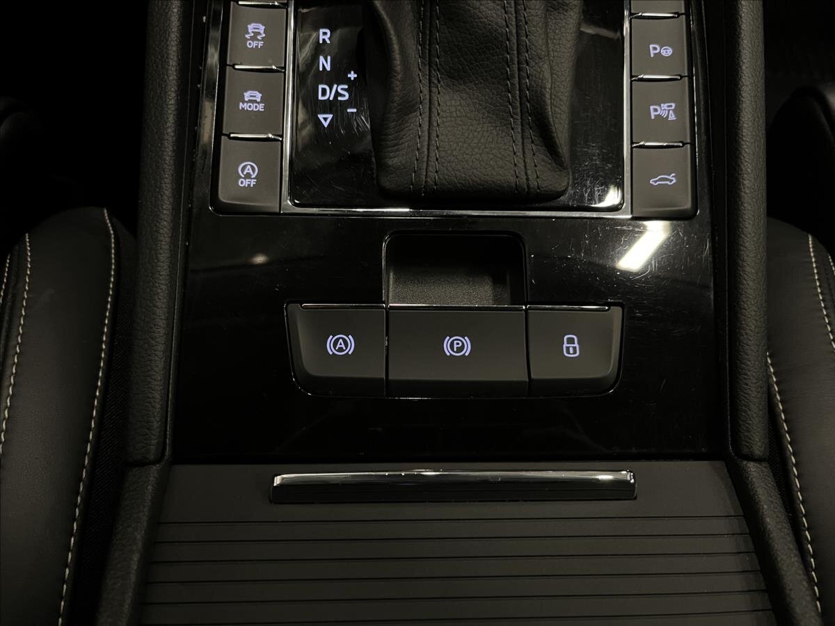 Škoda Superb Kombi 2,0 l 140 kw