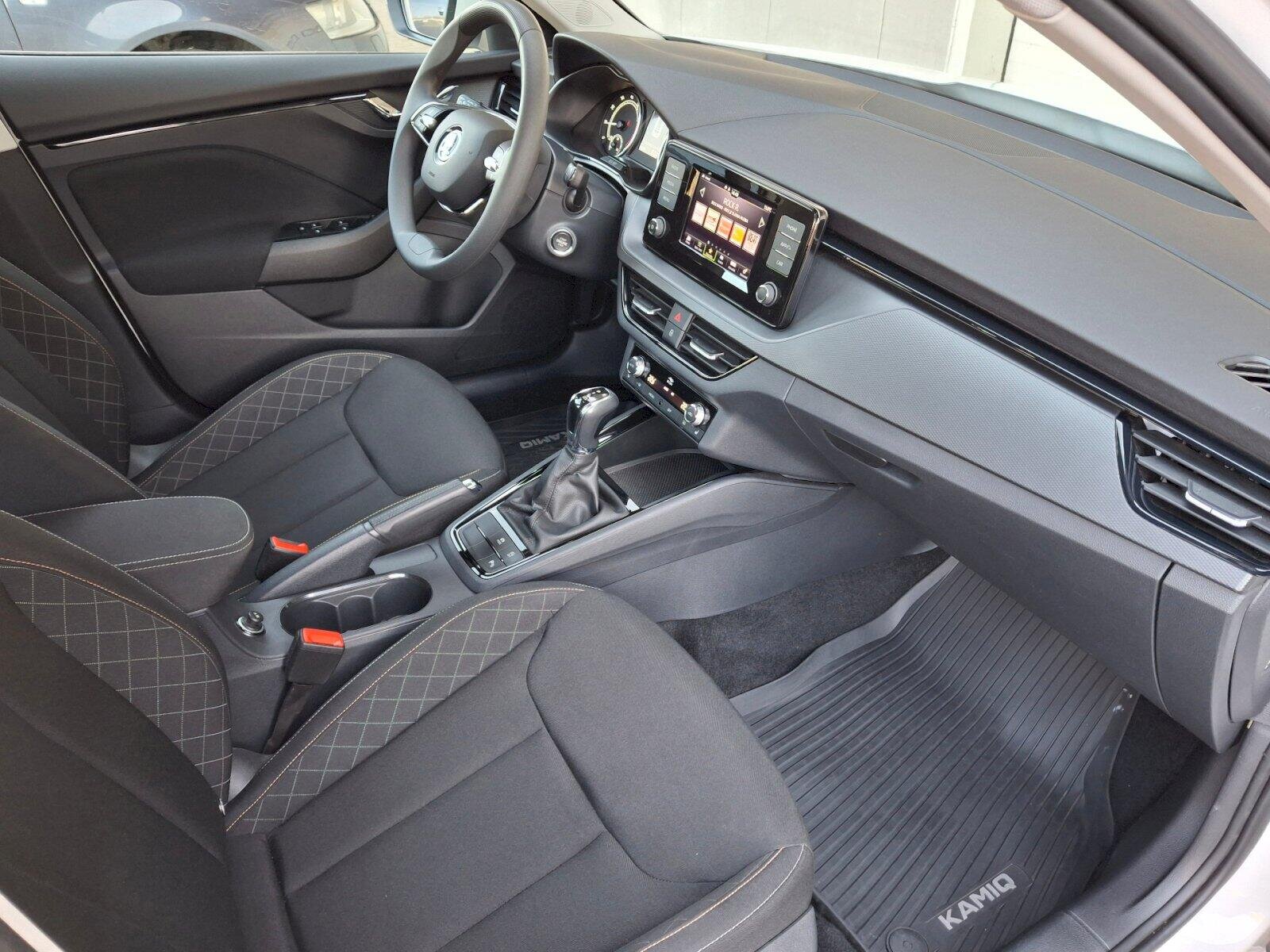 Škoda Kamiq SUV 999,0 81 kw