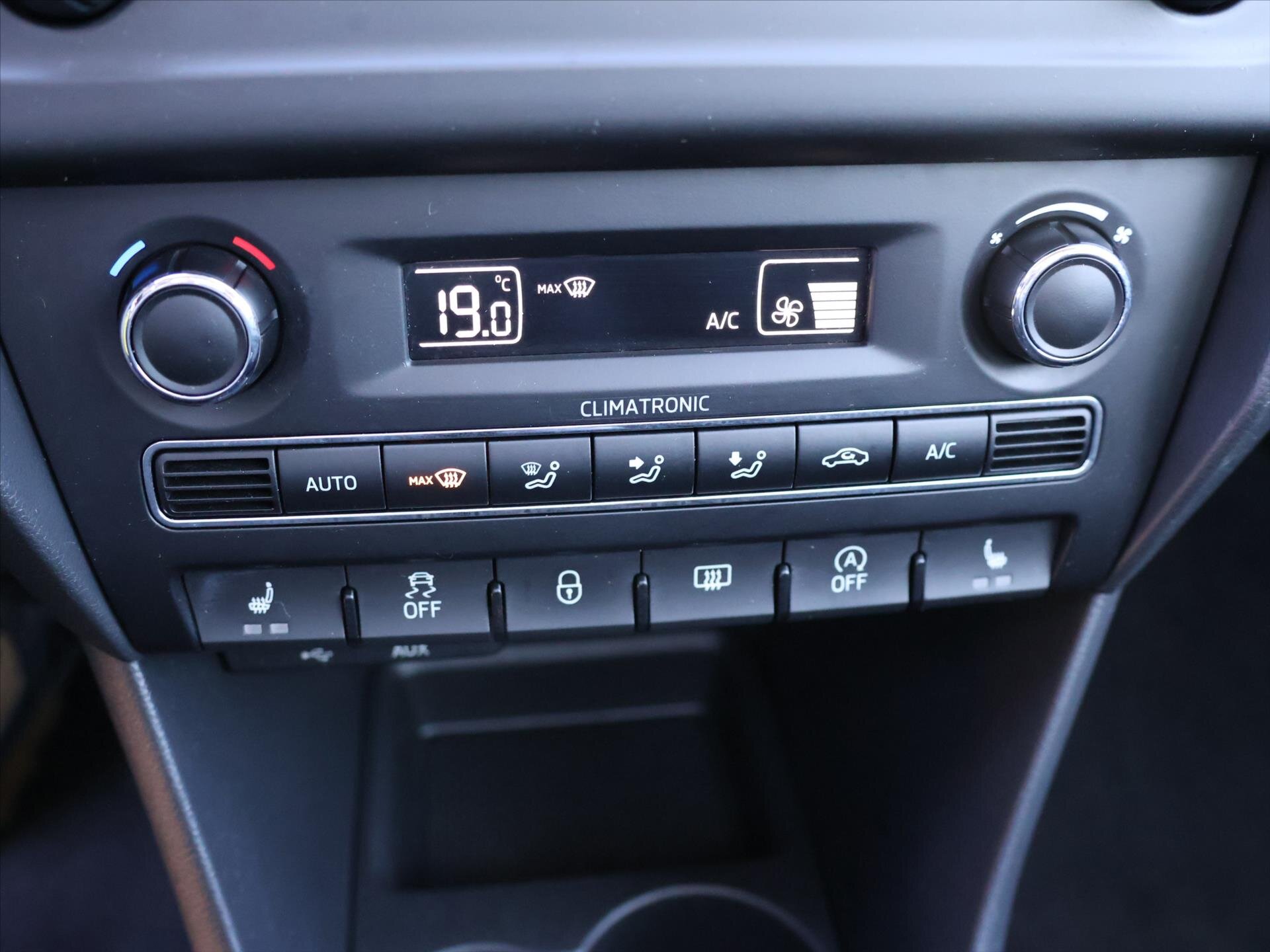 Škoda Rapid Hatchback 1,2 l 77 kw