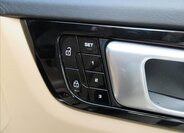 Porsche Cayenne Kombi 2,9 l 324 kw