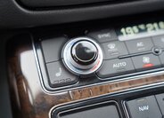 Audi A8 Sedan / Limuzína 3,0 l 213 kw