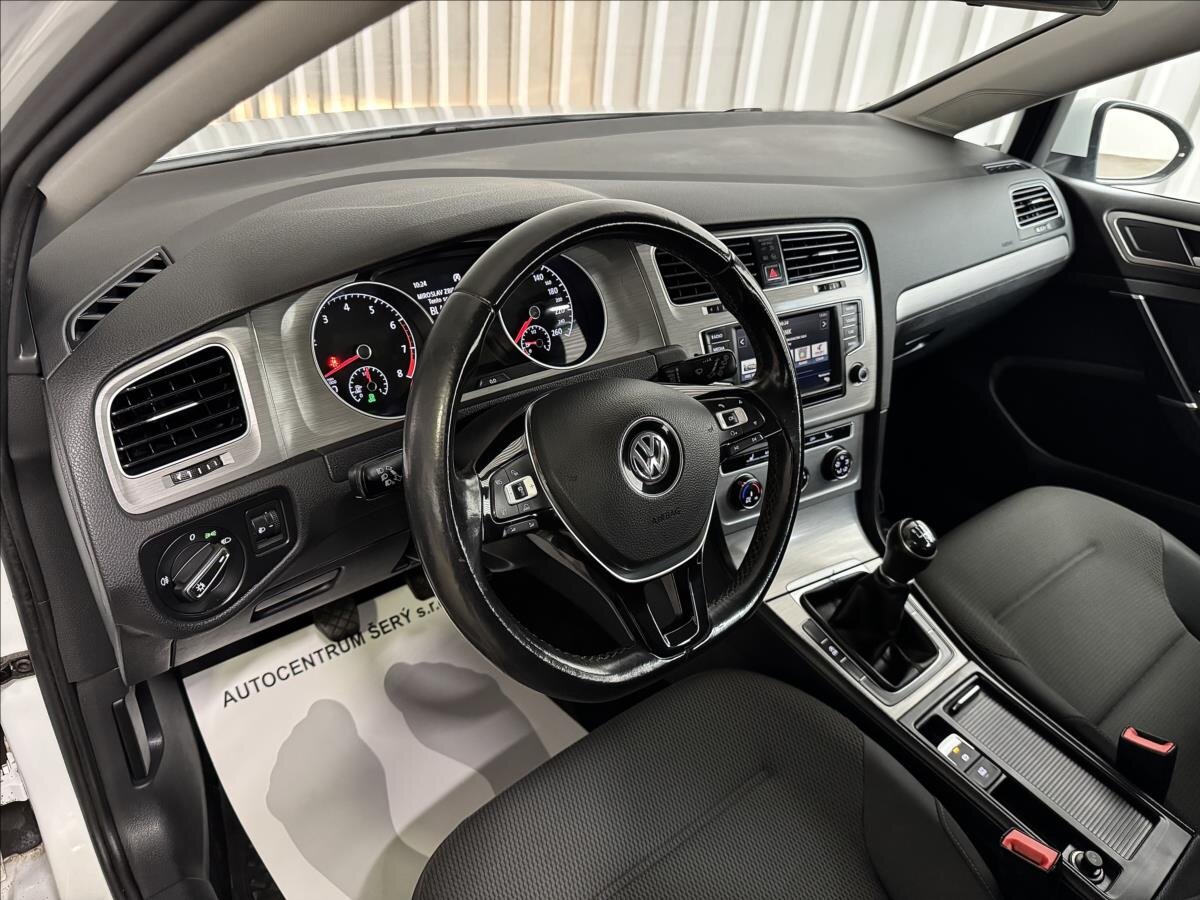 Volkswagen Golf Hatchback 1,4 l 81 kw