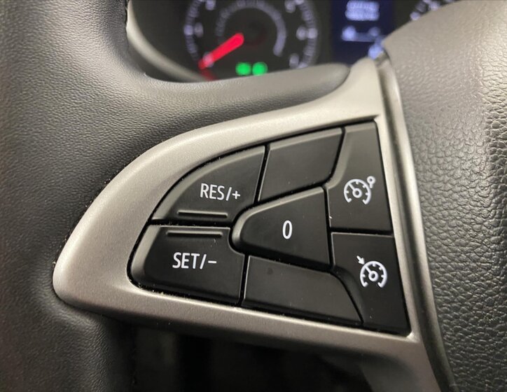 Dacia Sandero Hatchback 999,0 67 kw