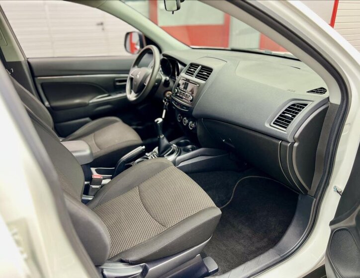 Mitsubishi ASX SUV 1,6 l 86 kw