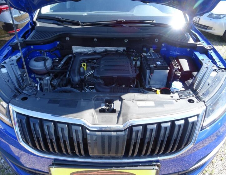 Škoda Karoq SUV 999,0 85 kw