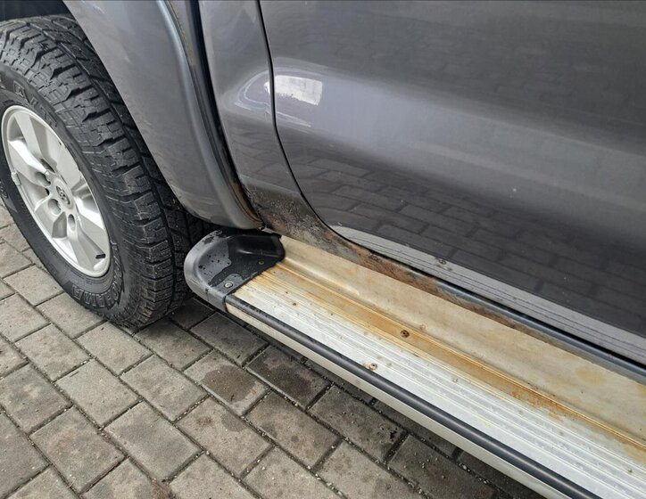 Toyota Hilux Pick-up 2,5 l 106 kw